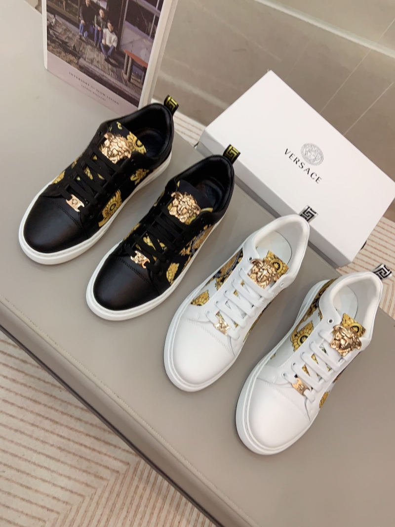 Givenchy Sneakers